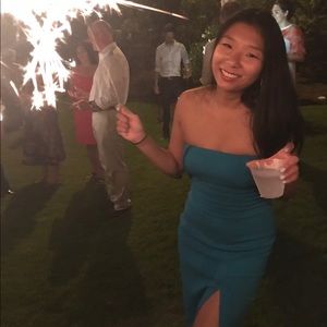 Meet your Posher, Vivian